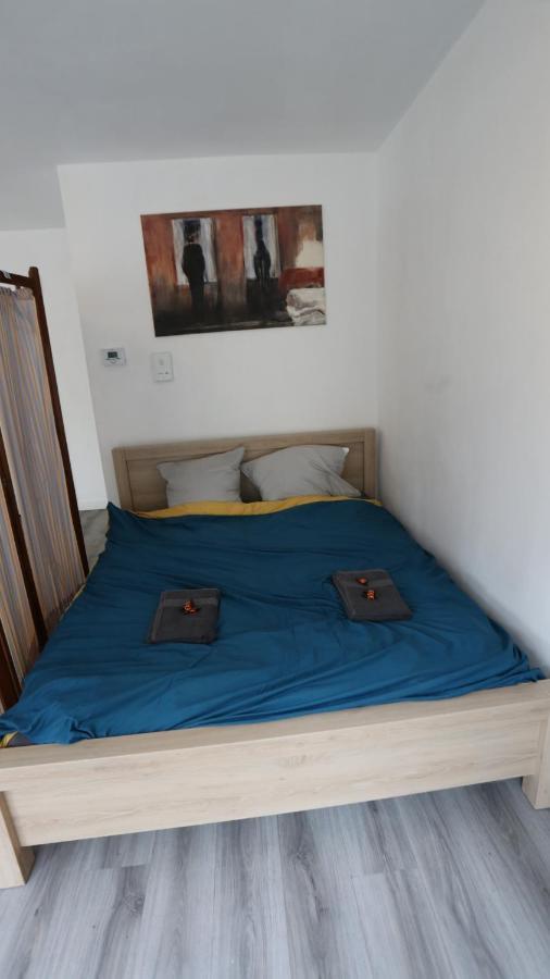 Studio 200 Meters From Central Station Apartment Antwerp Exterior photo